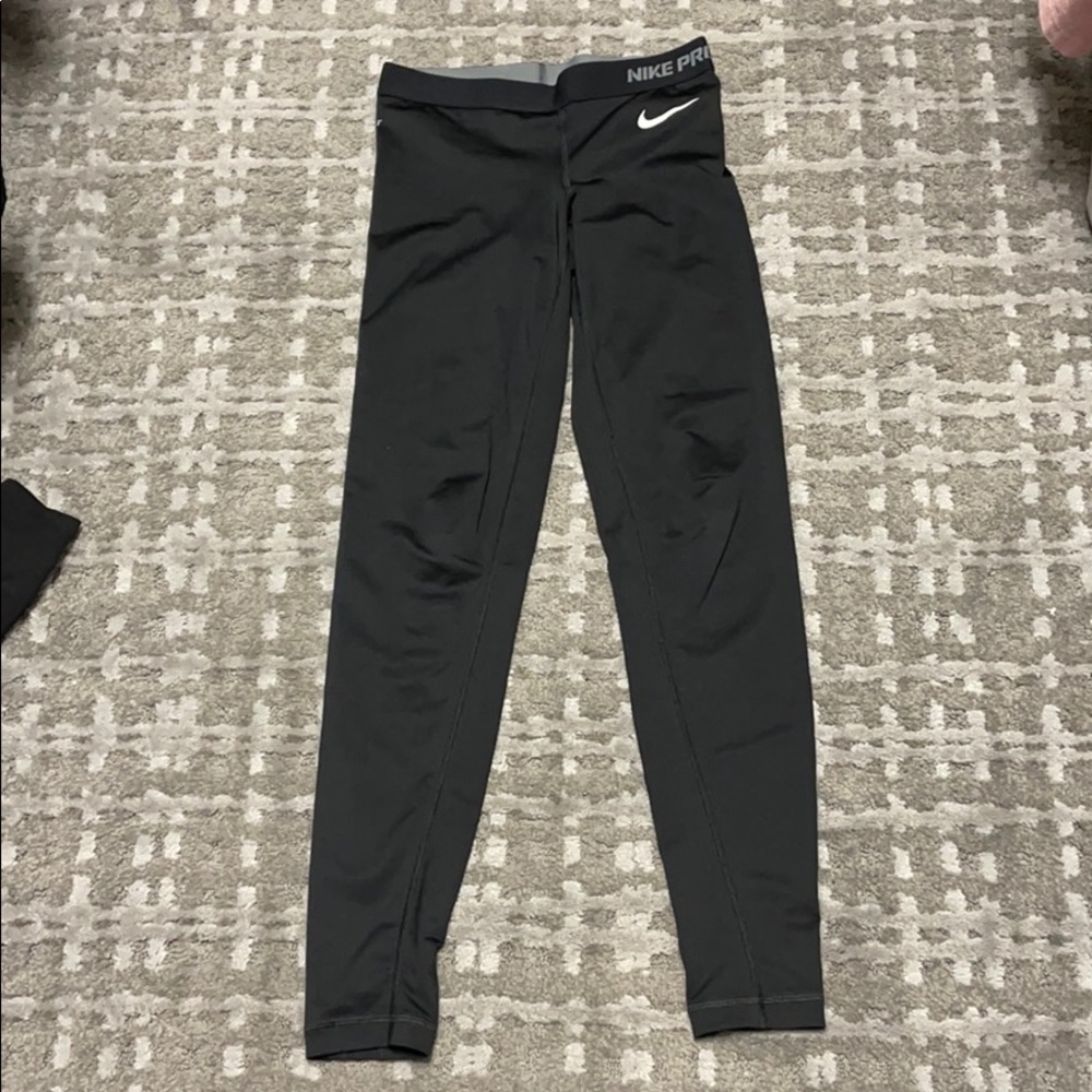 Nike pro xs leggings